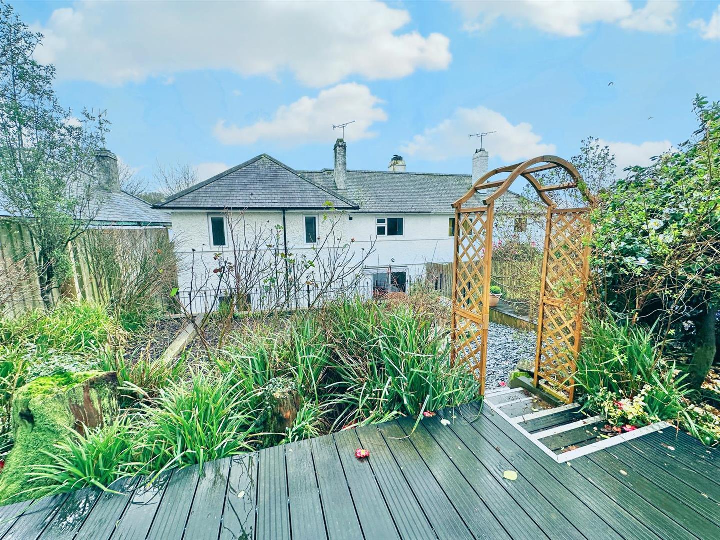 4 bed property in Tregolls Road, Truro
